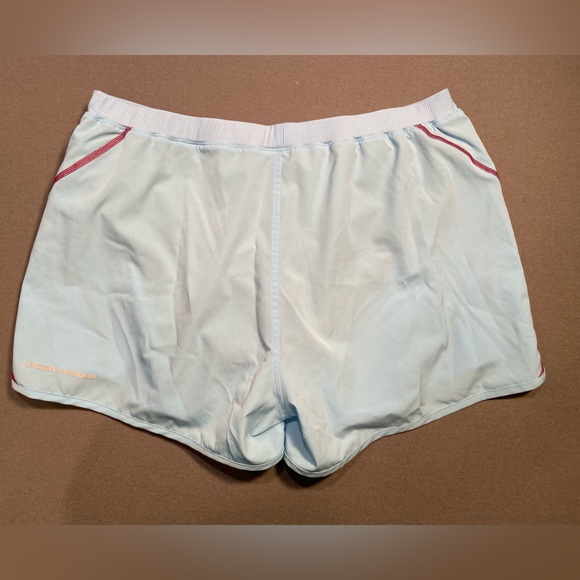 Under Armour Women’s Running‎ Shorts, size XL - Picture 2 of 6